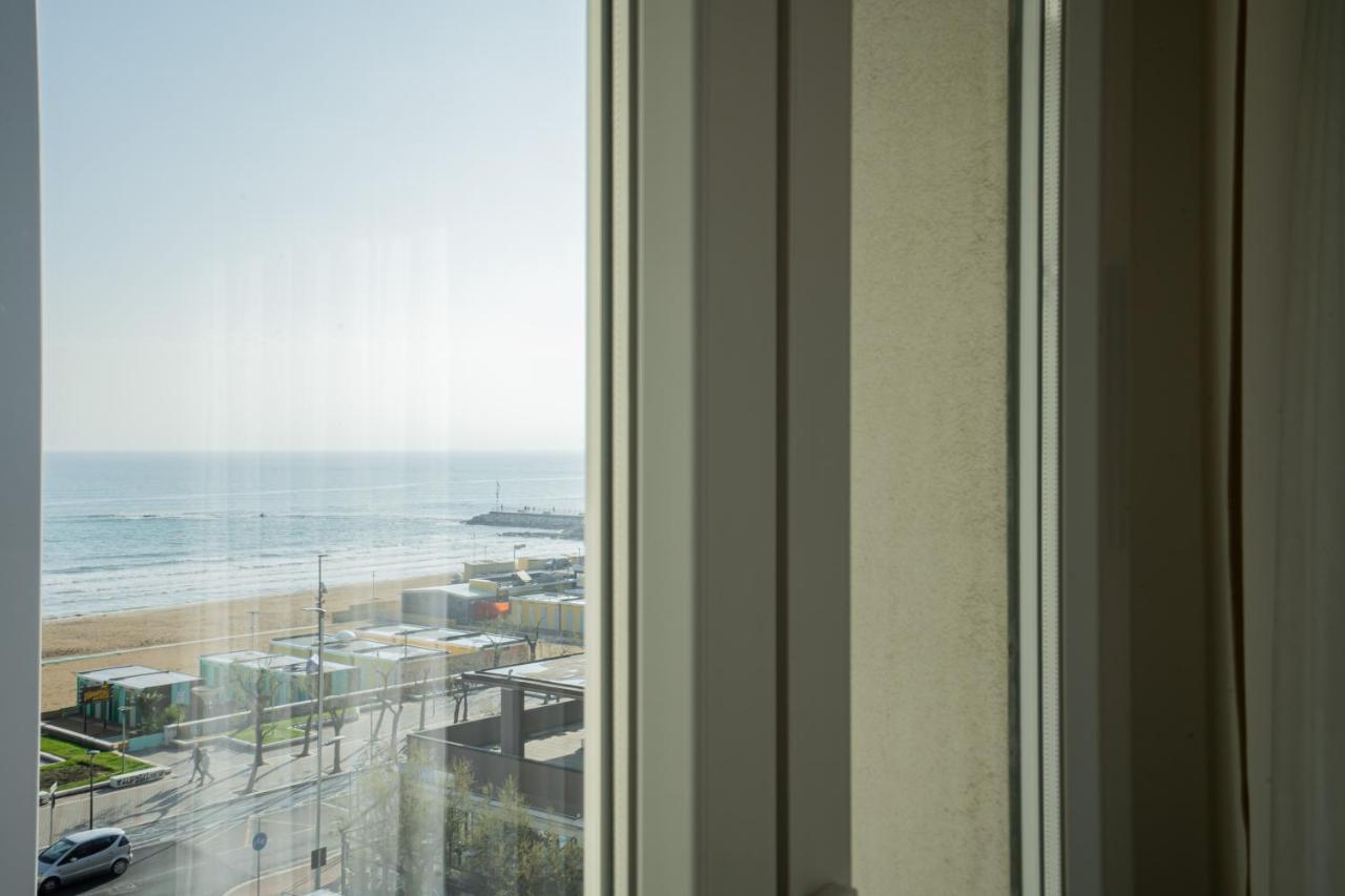 Clipper Hotel Pesaro Luaran gambar