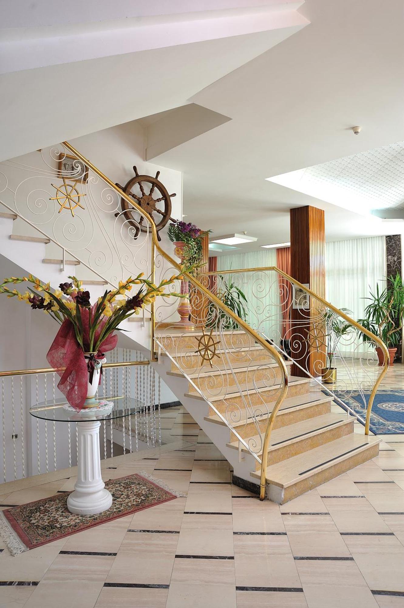 Clipper Hotel Pesaro Luaran gambar